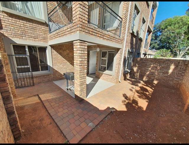 2 BEDROOM TOWNHOUSE FOR SALE IN MONTANA